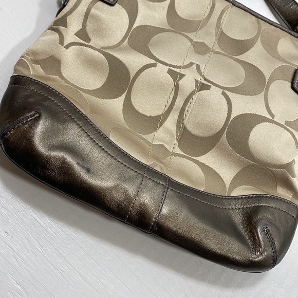 Coach signature crossbody / shoulder bag - Picture 6 of 13